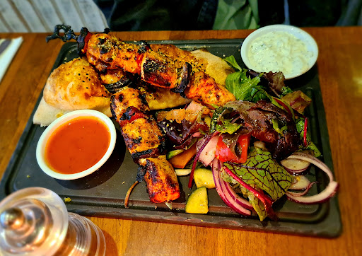 Photo of Lime & Thyme - 56 Coombe Ln, Raynes Park, London SW20 0LA